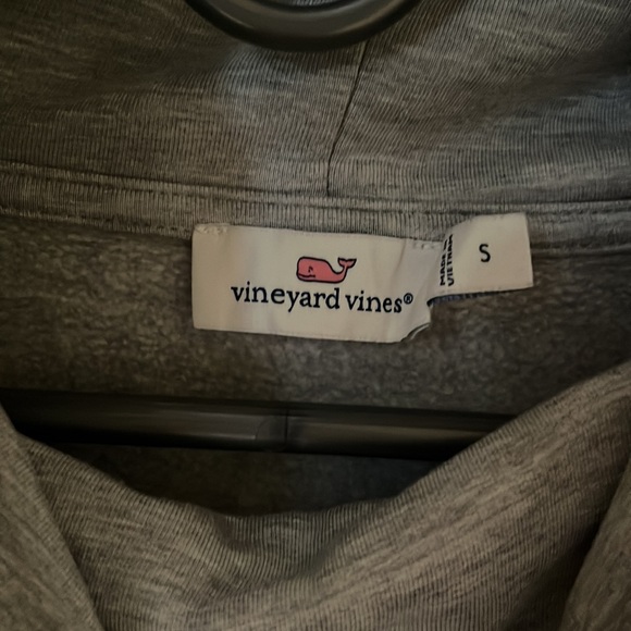 Vineyard Vines Womens Funnel sweatshirt - Picture 3 of 3